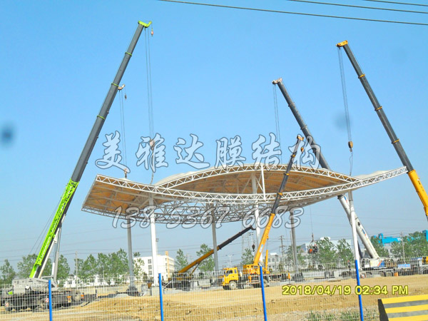 PTFE膜材江蘇某中心港區大門膜結構工程